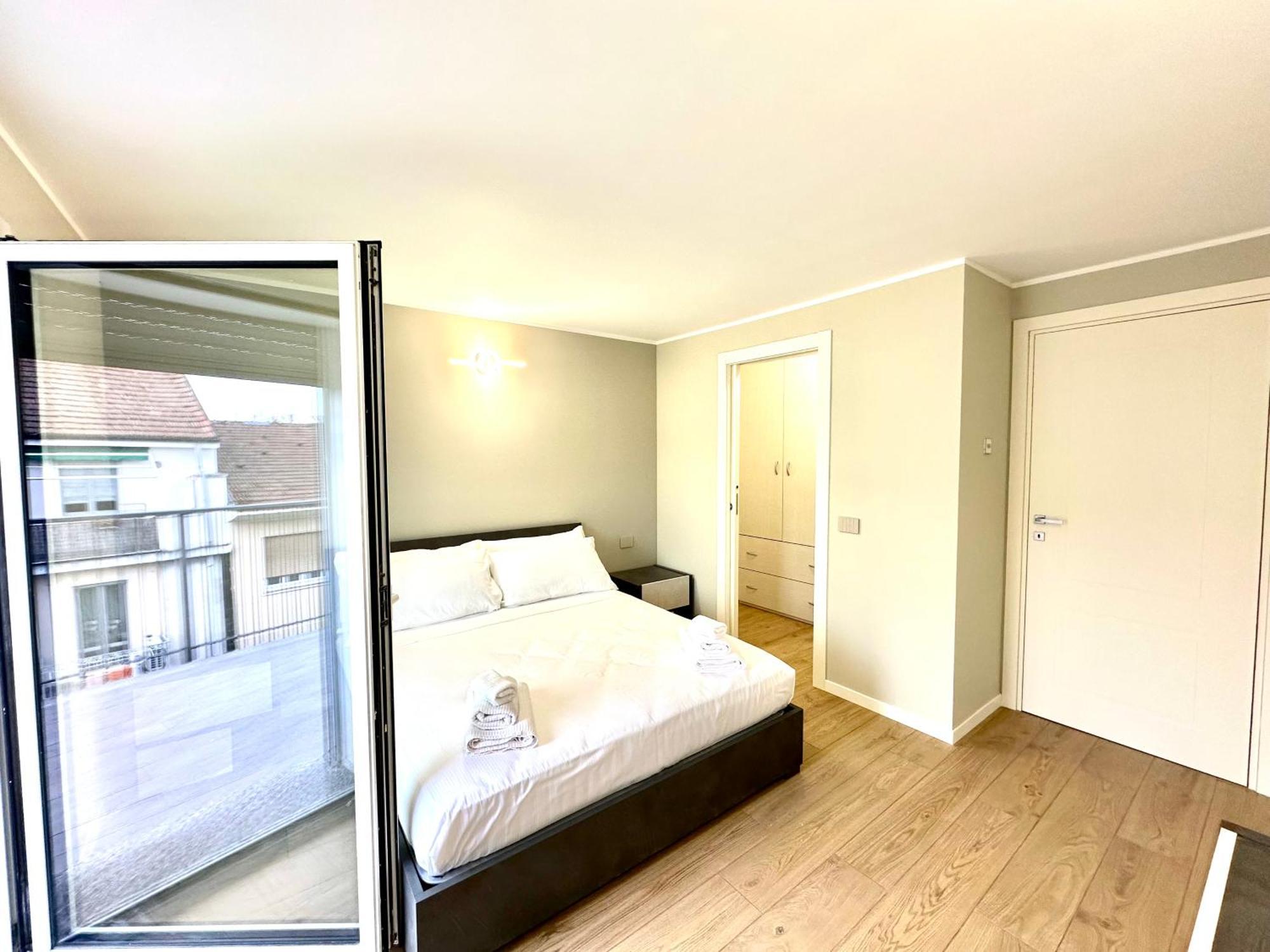 Be-C0 Sempione Luxury Apt Milaan Buitenkant foto