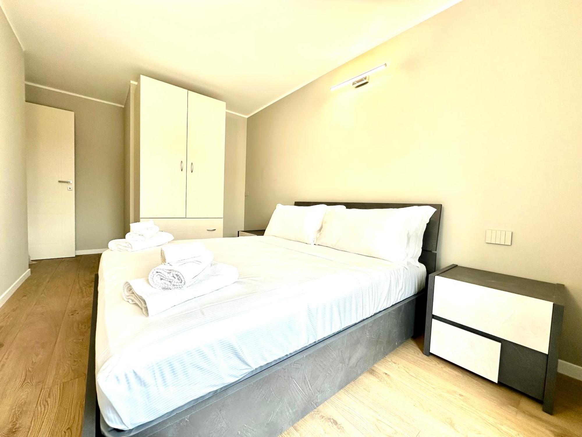 Be-C0 Sempione Luxury Apt Milaan Buitenkant foto